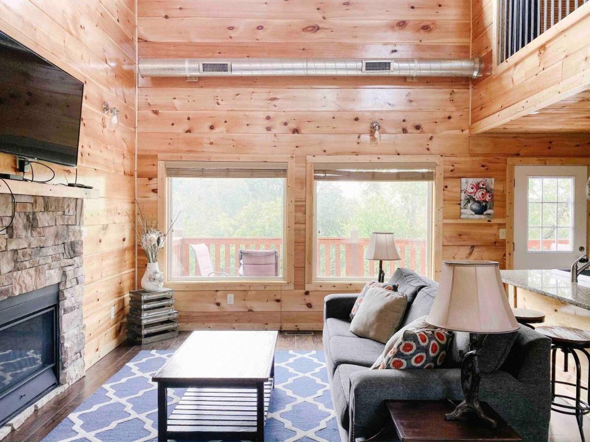 Splash Of Moonshine -Heated Indoor Pool, Hot Tub, Arcade Game Room Pigeon Forge Extérieur photo