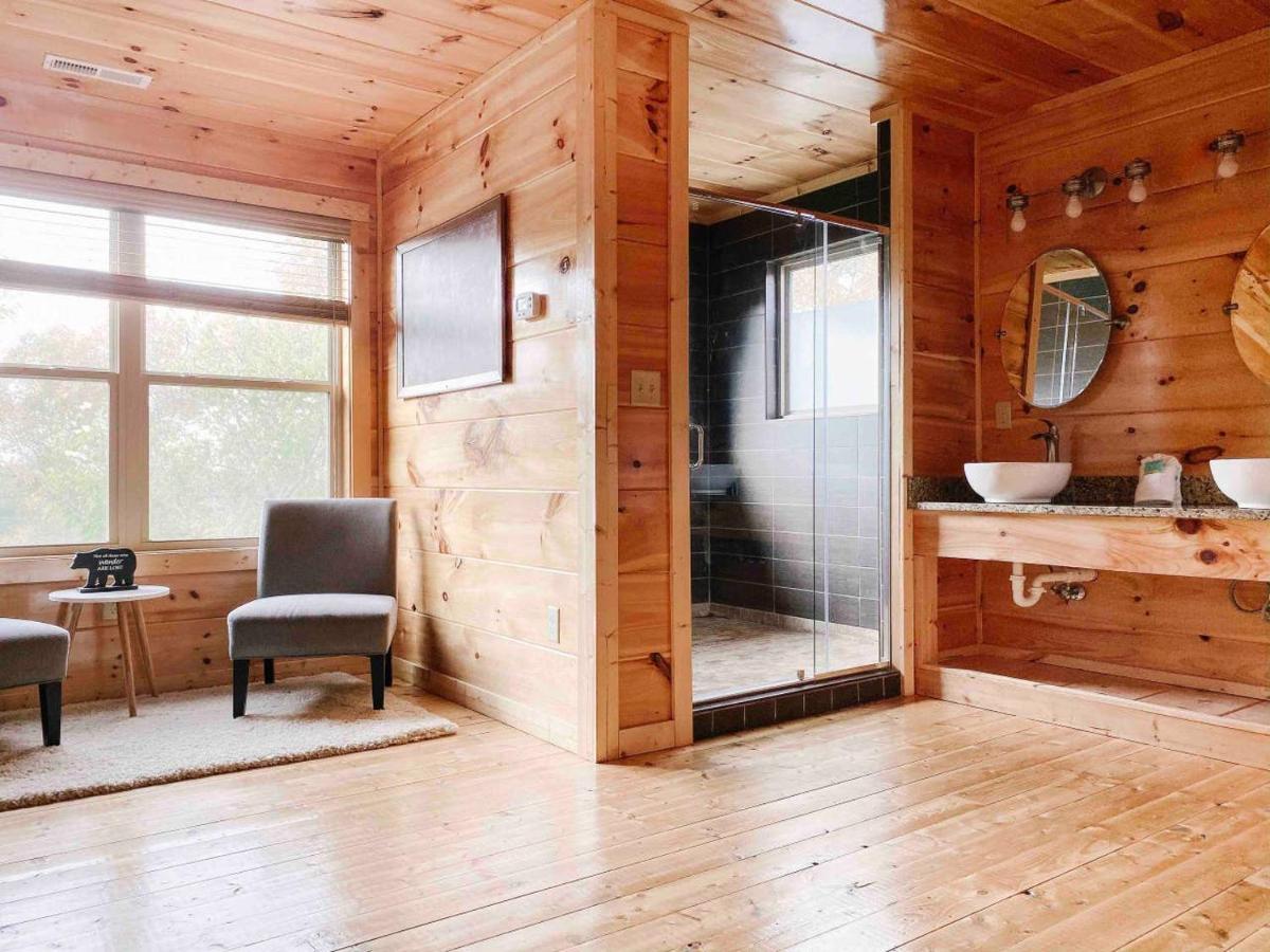 Splash Of Moonshine -Heated Indoor Pool, Hot Tub, Arcade Game Room Pigeon Forge Extérieur photo