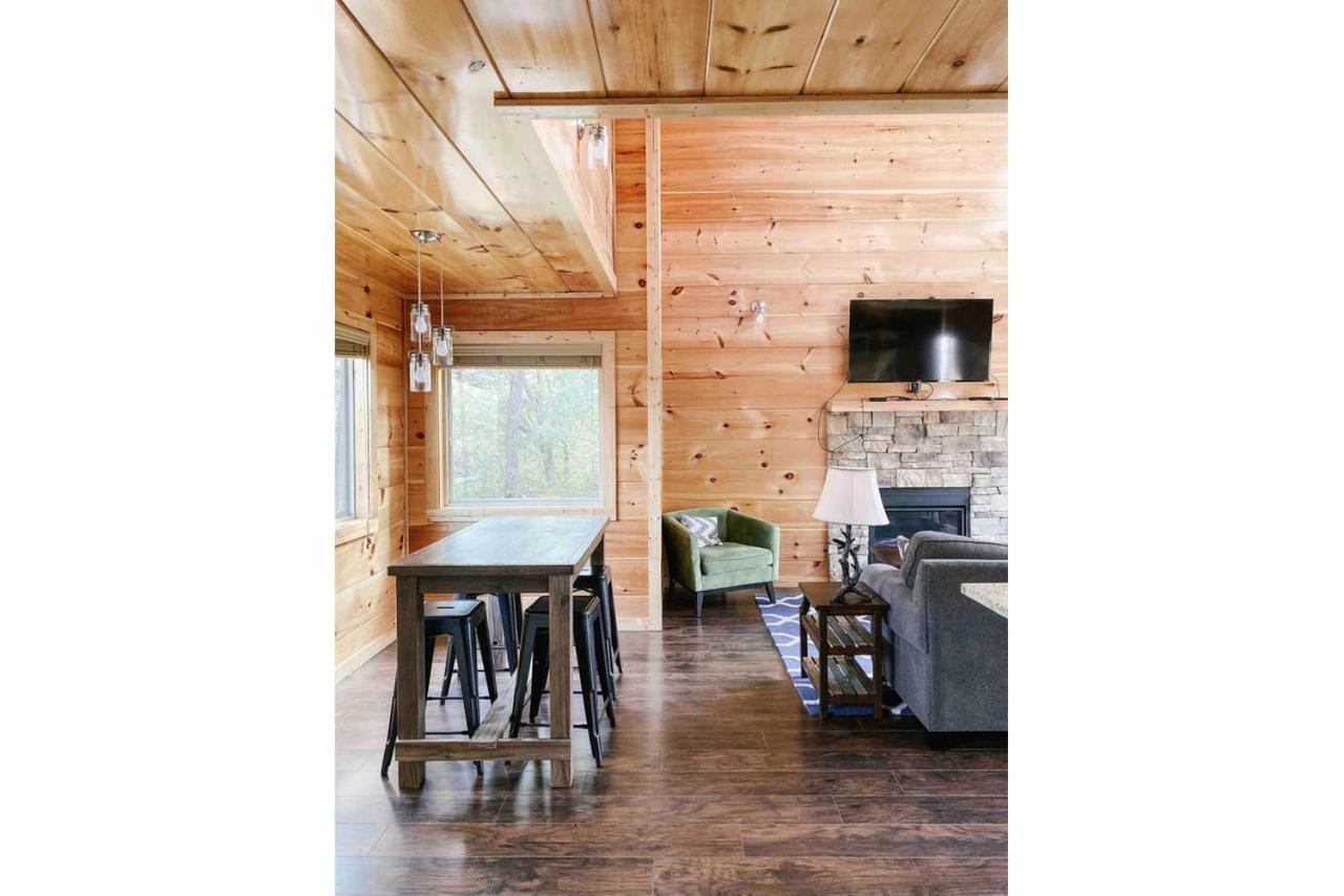 Splash Of Moonshine -Heated Indoor Pool, Hot Tub, Arcade Game Room Pigeon Forge Extérieur photo