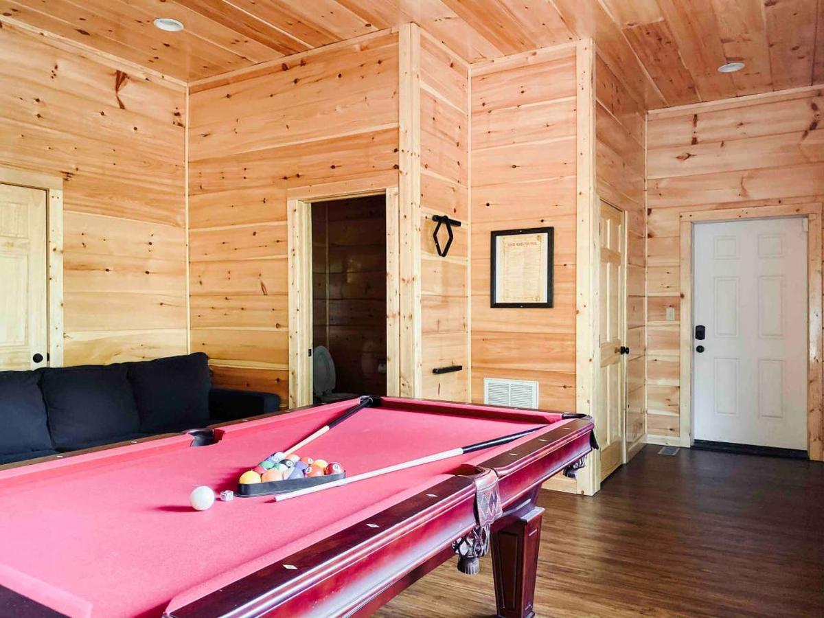 Splash Of Moonshine -Heated Indoor Pool, Hot Tub, Arcade Game Room Pigeon Forge Extérieur photo